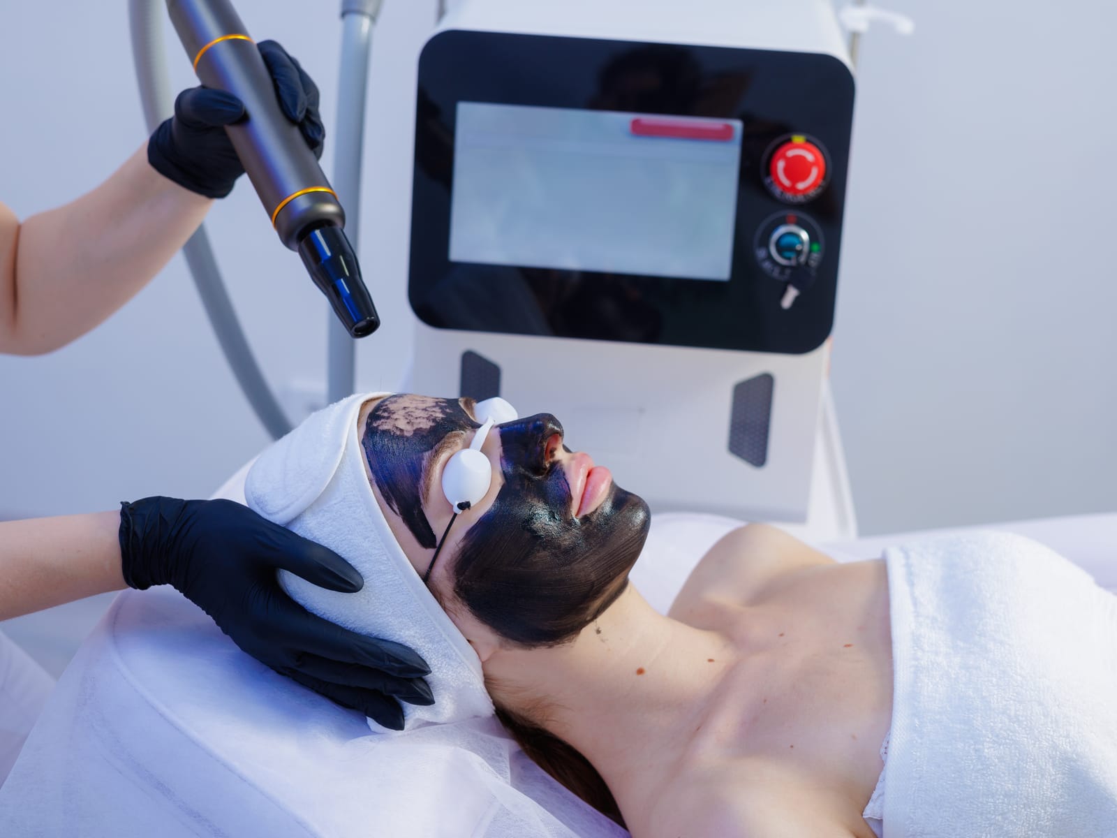 Láser y tratamientos de piel en Reviví MedSpa